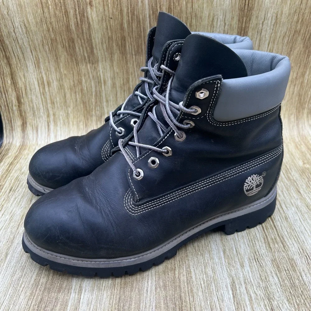 Timberland 6-Inch Premium Boot Men's Size 10.5 W Black Leather Grey Collar 31181